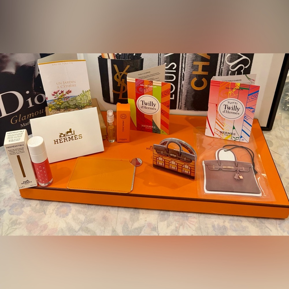 🧡NWT HERMÈS Accs. Travel Size Fragrances/Lipstick/Birkin Pop Socket/Mirror 🧡